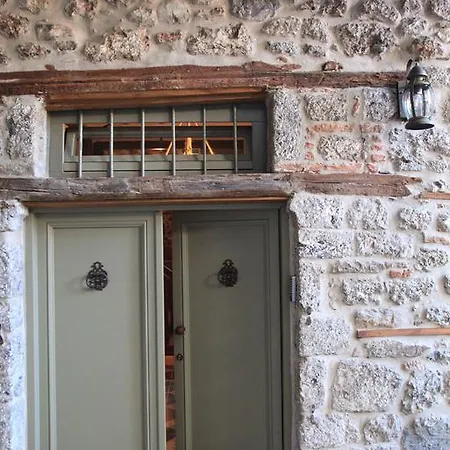 Bayiri Petit Gasthuis 4*