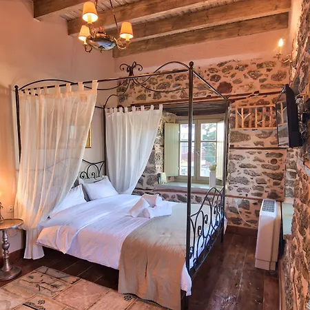 Bayiri Petit Gasthof 4*