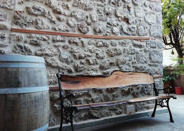 Bayiri Petit Guest house 4*