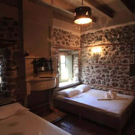 Bayiri Petit Guest house Litochoro