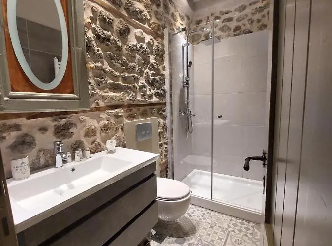 Pensionat Bayiri Petit 4*